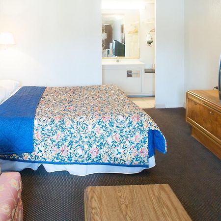 Executive Inn Джаксънвил Екстериор снимка